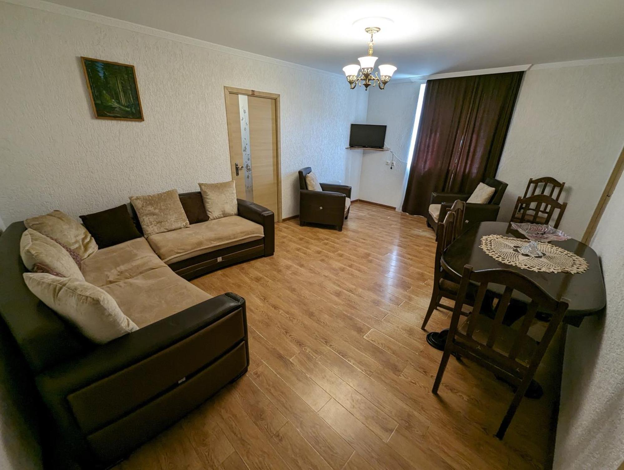 Apartment In Местия Екстериор снимка